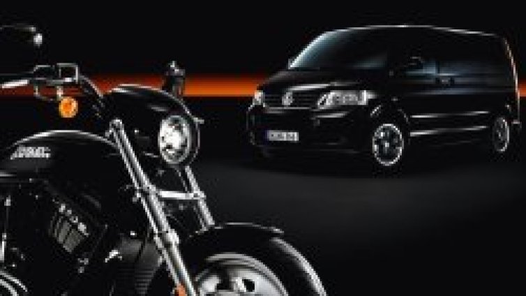 VW Multivan – перфектният партньор на Harley-Davidson