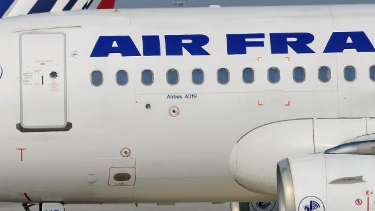 Бомбена заплаха приземи самолет на Air France в Бразилия