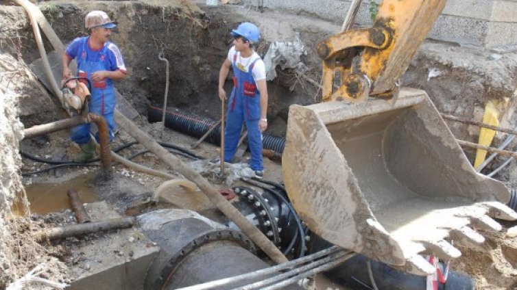 Без вода в някои села и вилни зони на София