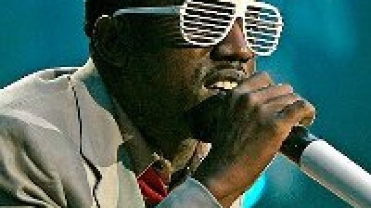 Виж новото видео на Kanye West