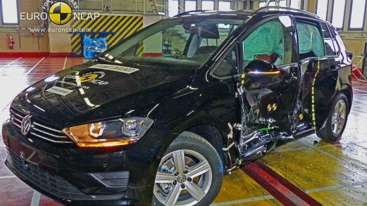 VW Golf Sportsvan получи 5 звезди от Euro NCAP