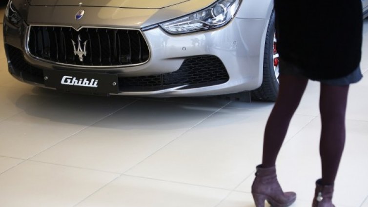 Maserati спира работа 