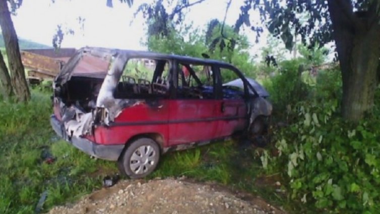 Вендета: Запалиха две коли в Галиче