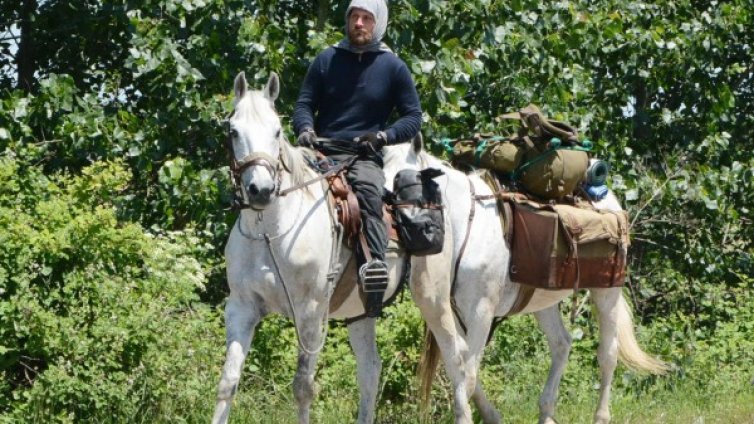 Пътешественик с два коня – до Йерусалим през Свиленград