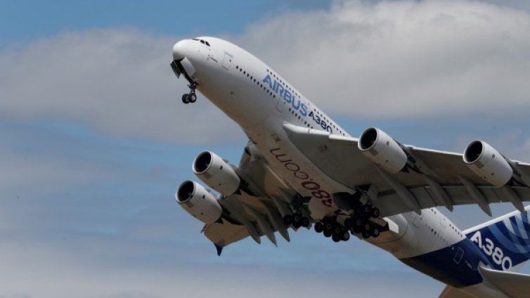 Ще се откаже ли Airbus от гиганта A380?