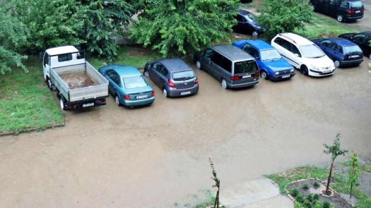 Дъжд: София под наблюдение, Пловдив – под вода!