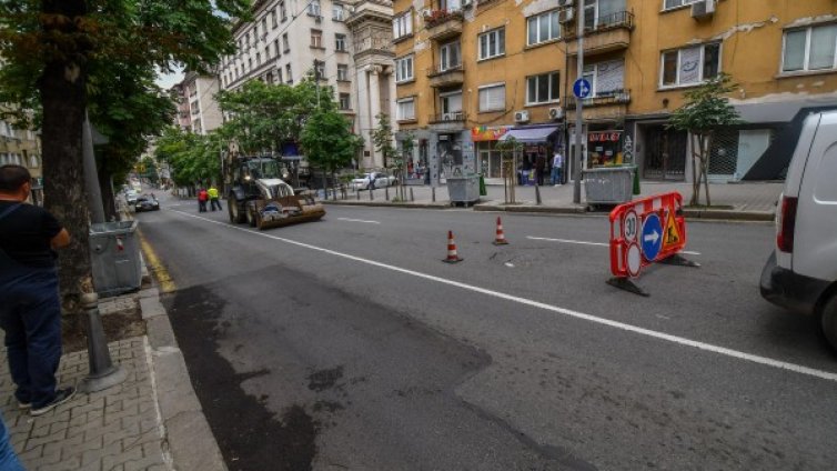 Зейналата дупка на "Раковски" заради стара тръба 