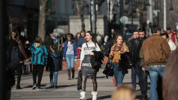 Учени: Пренаселването на Земята се отлага