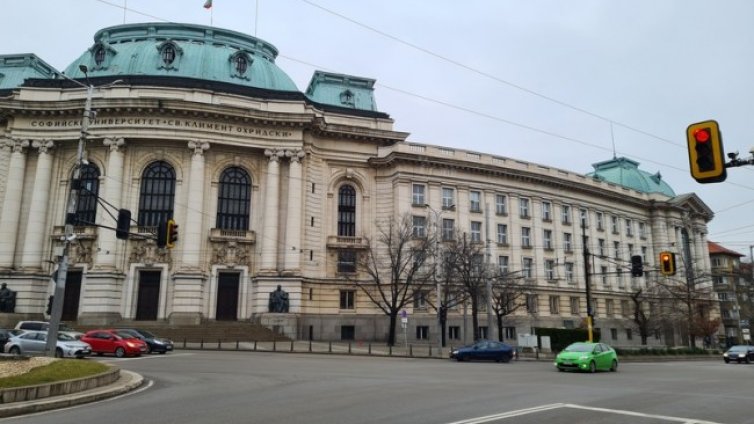 Занятията в Медицинския факултет на СУ спират временно