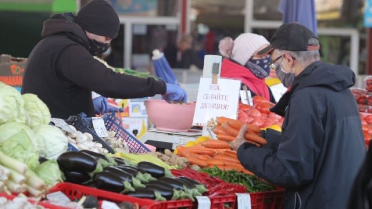 Храната по-скъпа със 7% от януари, сиренето и кашкавалът пак нагоре тази седмица 