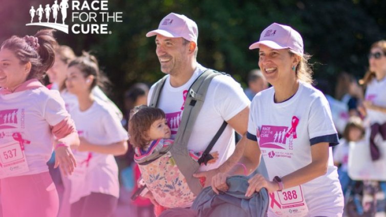 Race for the Cure – рок и маратон за борба с рака на гърдата