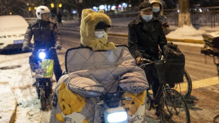 Рекордни студове в Китай, температури под минус 30°