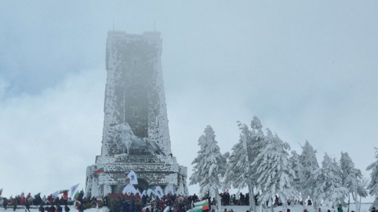 Въвежда се ограничение на движението през прохода Шипка на 3 март