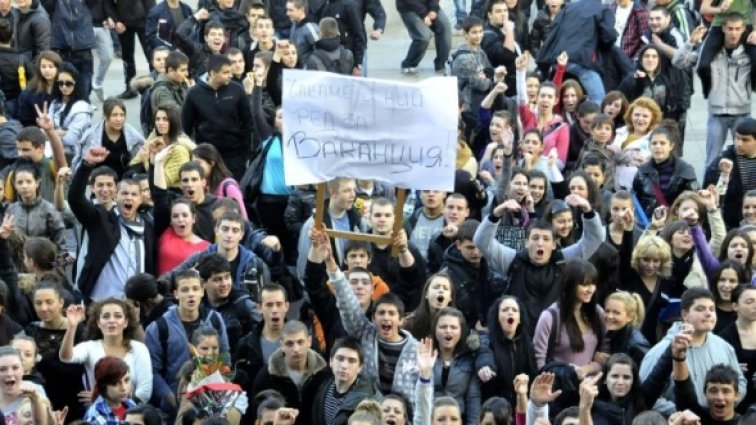 Децата ни готвят бунт: Без школо в понеделник!