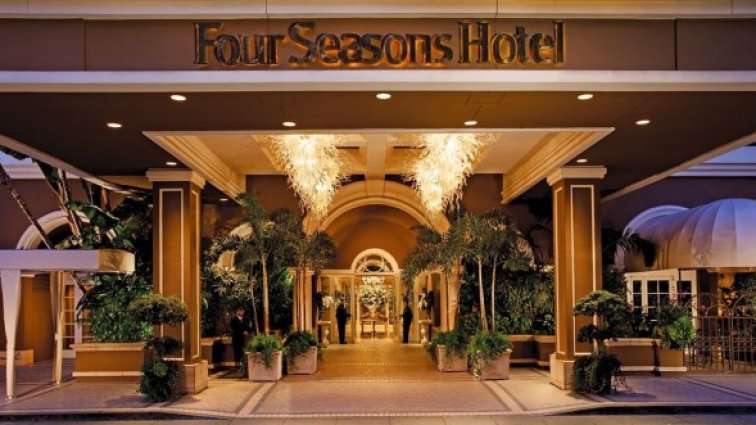 Снимка: kiwicollection.com; Хотел Four Seasons Beverly Hills