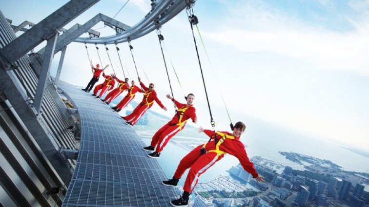 Снимка; EdgeWalk