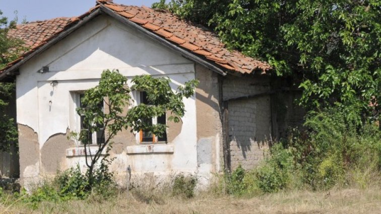 Село с над 100 културни паметника обезлюдява 