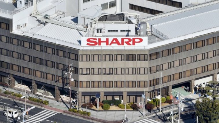 Foxconn намалява офертата за Sharp