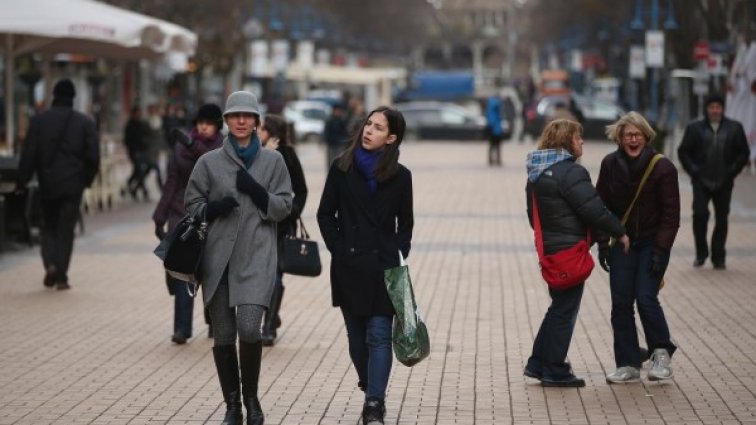 В България има живот: Труден, абсурден, разглобен...