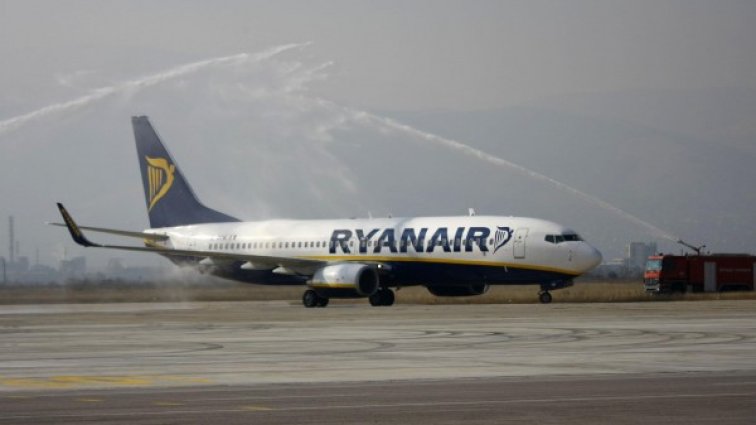 Пак гаф на Ryanair. 200 блокирани на летище в Рим!