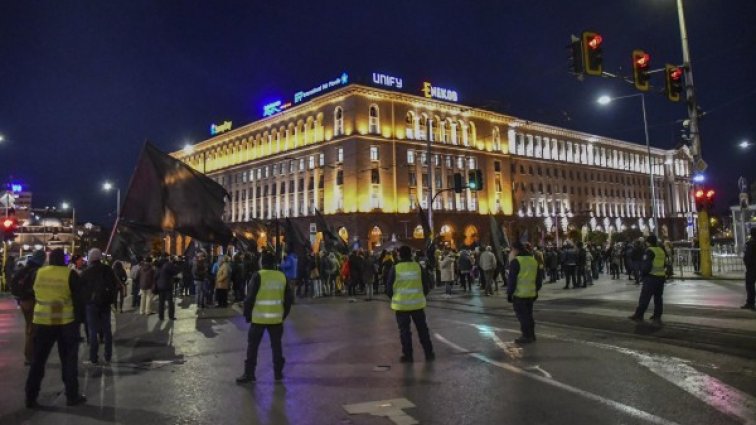 Майките доволни: Законът за уврежданията – крачка напред!