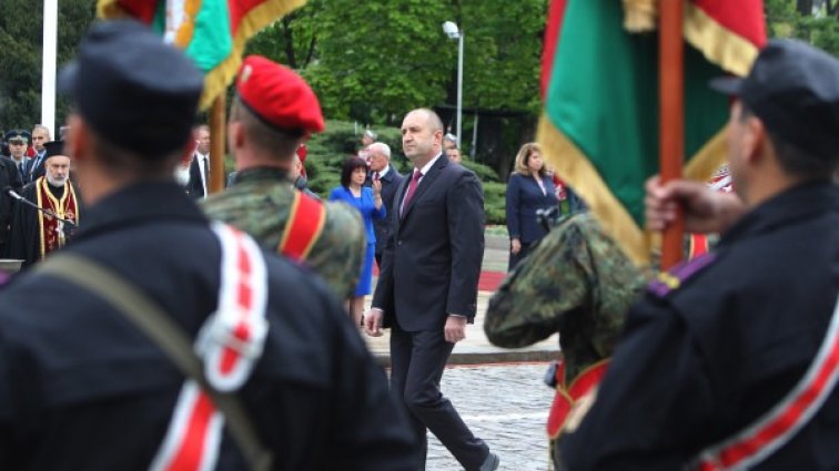 Водосвет на бойните знамена и знамената светини на армията ни