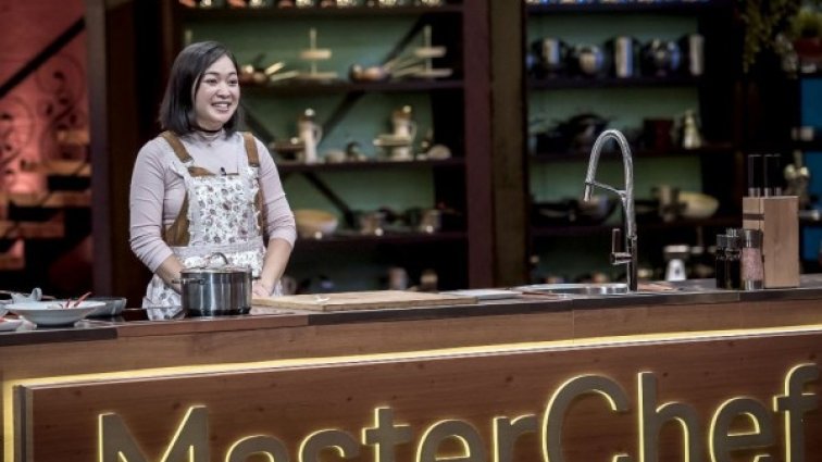 Виетнамката Куин Чан със златната престилка в MasterChef