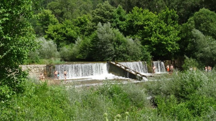 Жега до 39 градуса, жълт код в цяла България