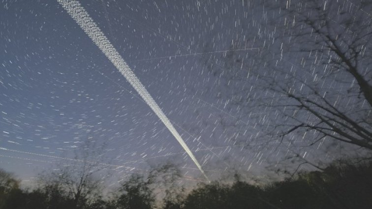 След призив за помощ Мъск активира Starlink в Украйна 