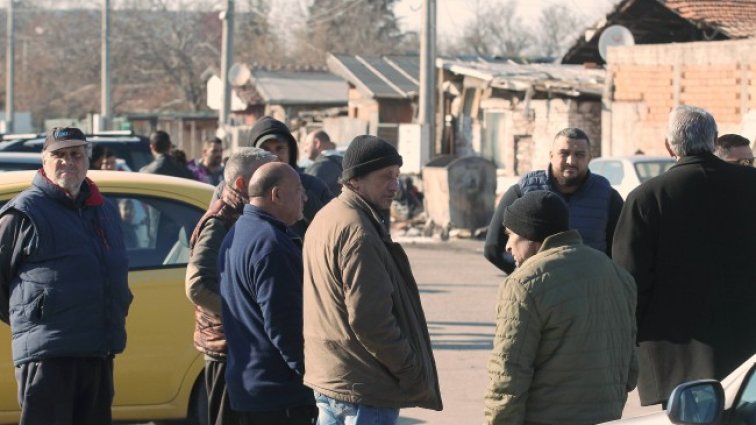 Жители на кв. "Христо Ботев" протестираха срещу сметките за ток