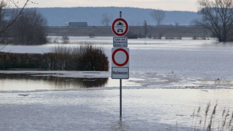 Долна Саксония е под вода, невиждан потоп в Германия