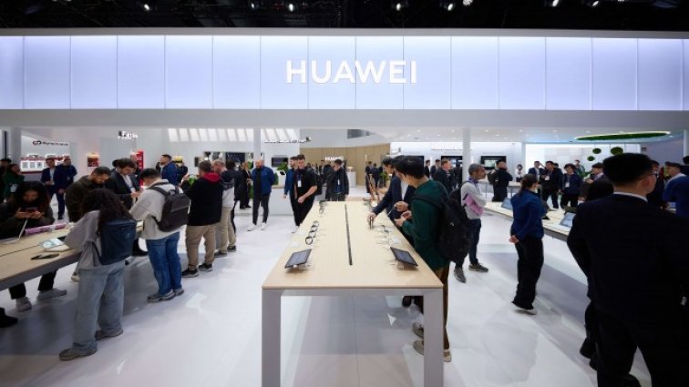 Huawei демонстрира водещи технологии и модна продуктова гама от висок клас на MWC 2024