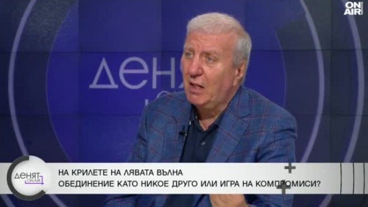 Александър Томов: Ограничаването на правата на президента беше грешка