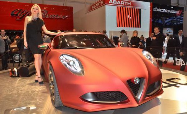 Alfa Romeo 4C - концепция на скорошен, компактен суперавтомобил, идеологически наследник на 8C Competizione и 8C Spider. Притежава две места, леко купе, задно задвижване и централно разположен двигател, опаковани с италианска страст. 
Задвижва се от познатия от Giulietta QV - 1750 TBi турбо-бензинов двигател, с директно впръскване на горивото. Мощността му достига 200 к.с., които се предават към задния мост посредством трансмисия с два съединителя "Alfa TCT".