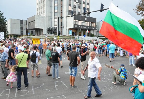 Протестът във Варна. Снимка: Булфото