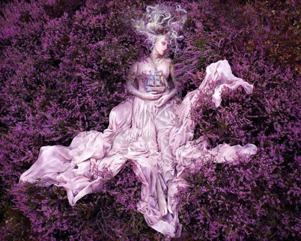 Снимка: Kirsty Mitchell