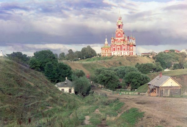 Изглед към катедралния храм &bdquo;Св. Николай Чудотворец&rdquo; в Можайск, 1909 г. Снимка: The Library of Congress