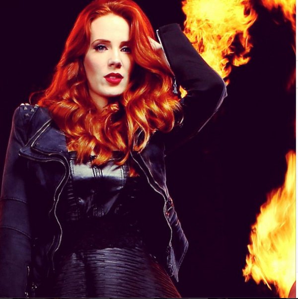 Simone Simons (Epica). Снимка: Тim Tronckoe