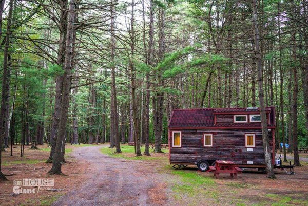 Снимка: Tiny House Giant Journey