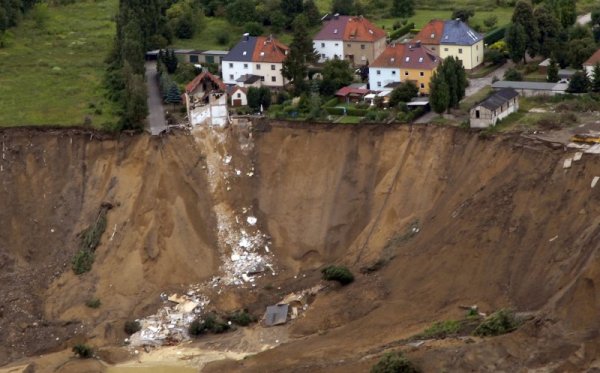 Кратери има и в Германия. Снимка: Reuters