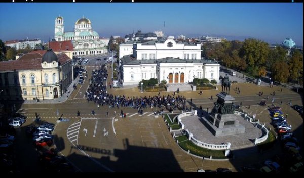 София &ndash; пред Парламента. Снимка: Камера Нова ТВ