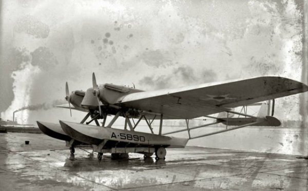 Торпедоносецът Curtiss CT-1 през 1921 г. Снимка: kaifolog