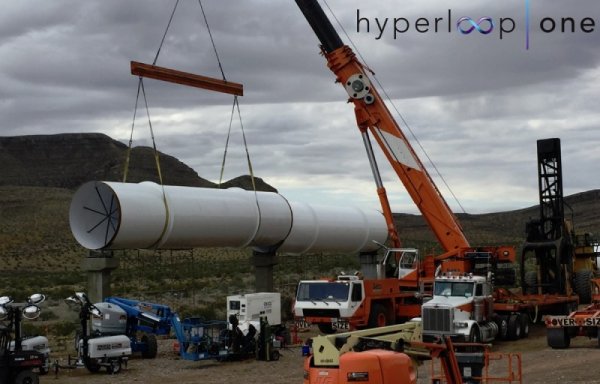 Снимка: Hyperloop One