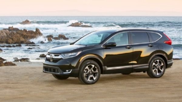 5. Compact/Midsize SUV: Honda CR-V
RepairPal Index Score - 22. Средна стойност - $385/год.
Снимка: Производителят