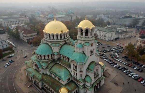 В предпоследния ден на октомври столицата осъмна с мъгливо време. Снимка: БТА