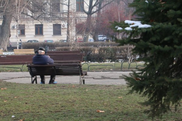 Снежната покривка от преди няколко дни в София вече напълно се стопи в централната част на града. Снимка: БГНЕС