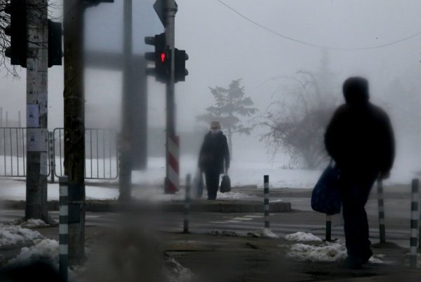 След няколко студени дни столицата тази сутрин осъмна с мъгла. Снимка: БГНЕС