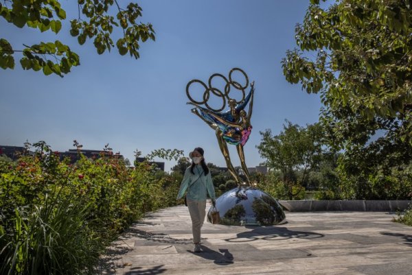 Още снимки от олимпийската столица близо 5 месеца преди старта на зимните олимпийски игри. Снимка: БГНЕС